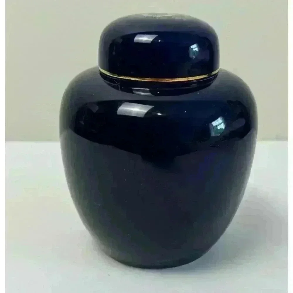 Vintage Royal Blue Porcelain Ginger Jar With Oriental Pheasant Scene EUC